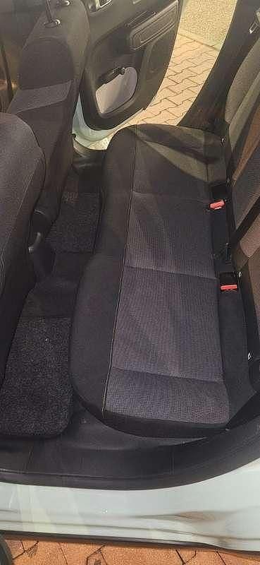 Usata Citroën C3 Feel 83 CV (61 kW) 2019 Verde Berlina