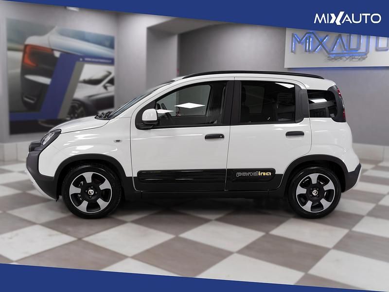 Nuova Fiat Panda 69 CV (50 kW) 2025 Bianco Utilitaria