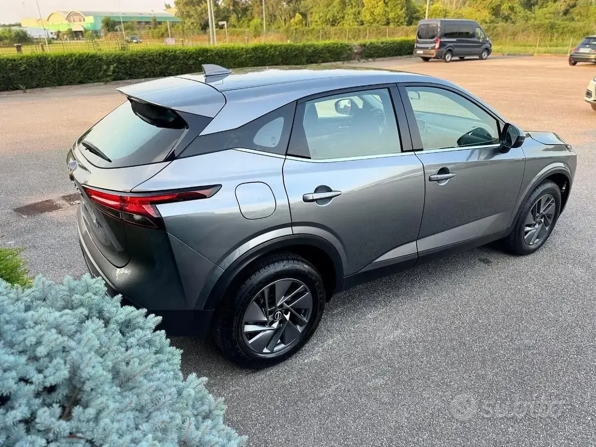 Usata Nissan Qashqai 158 CV (116 kW) 2023 Grigio SUV
