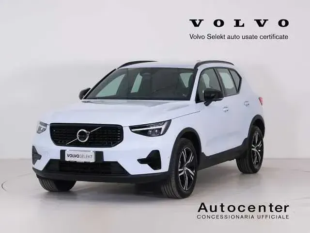 Usata Volvo XC40 Plus 163 CV (119 kW) 2025 SUV