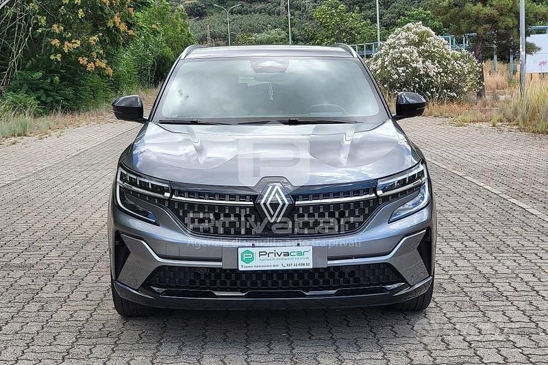 Usata Renault Austral Iconic 200 CV (147 kW) 2024 Grigio SUV