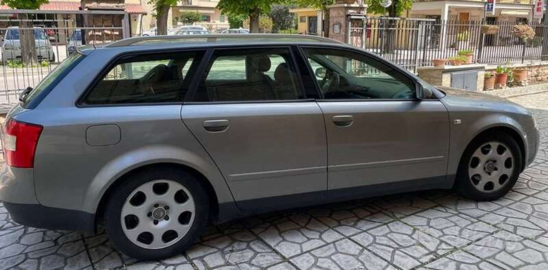 Usato 2002 Audi A4 1.9 Diesel 131 CV (2.000 €)