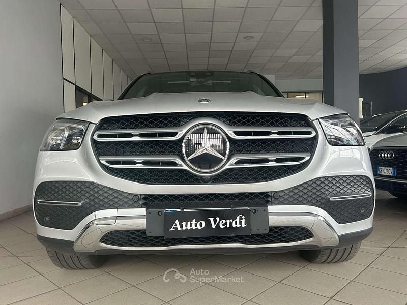 Usata Mercedes GLE300 245 CV (180 kW) 2019 Argento SUV