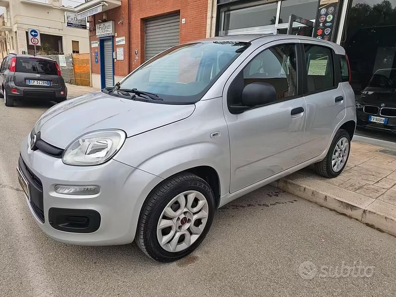 Usata Fiat Panda Pop 70 CV (51 kW) 2014 Grigio Utilitaria