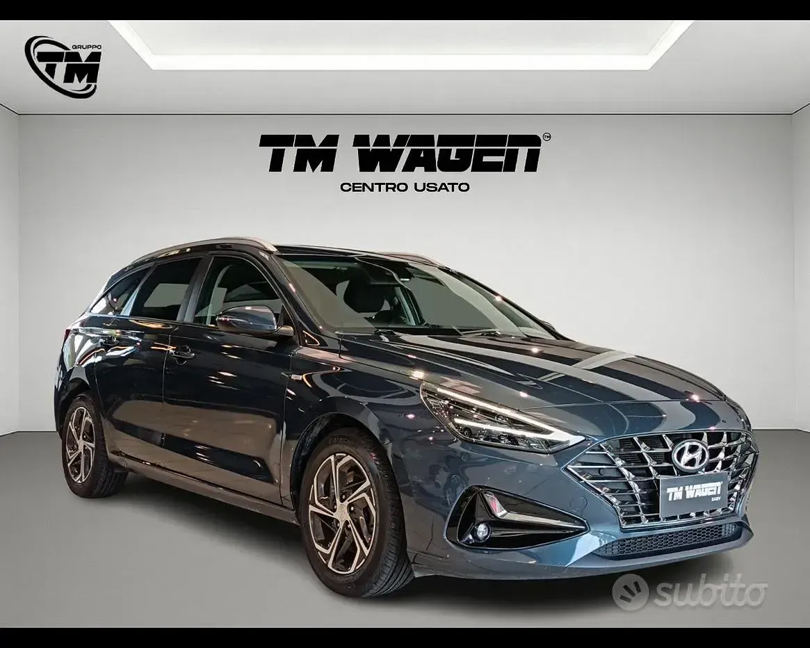 Usata Hyundai i30 Prime 120 CV (88 kW) 2023 Grigio Station wagon