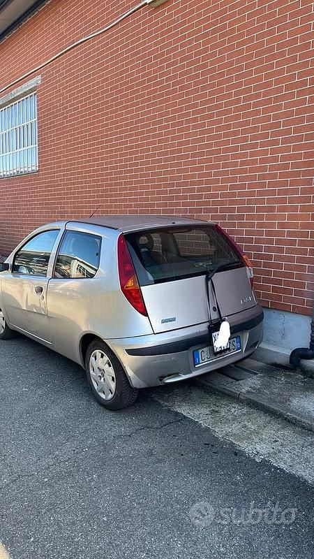 Usata Fiat Punto 2003 Utilitaria