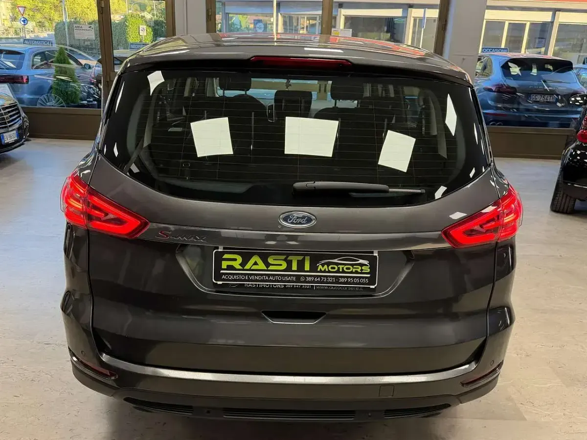 Usata Ford S-MAX Vignale 150 CV (110 kW) 2018 Grigio Monovolume