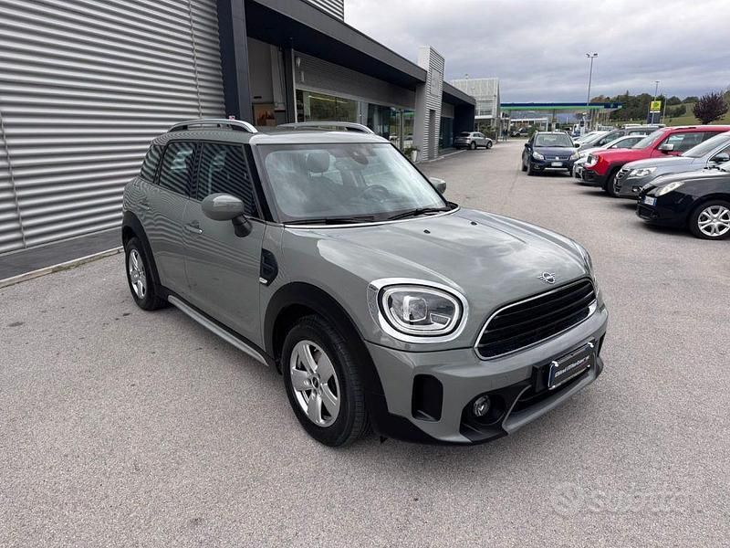 Usata Mini One Countryman 116 CV (85 kW) 2021 Grigio SUV