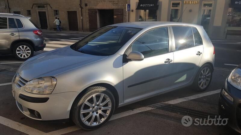 Usata VW Golf V 105 CV (77 kW) 2008 Grigio Berlina