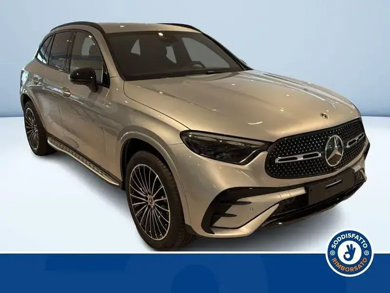 Nuova Mercedes GLC300e Advanced 333 CV (244 kW) 2026 Argento SUV