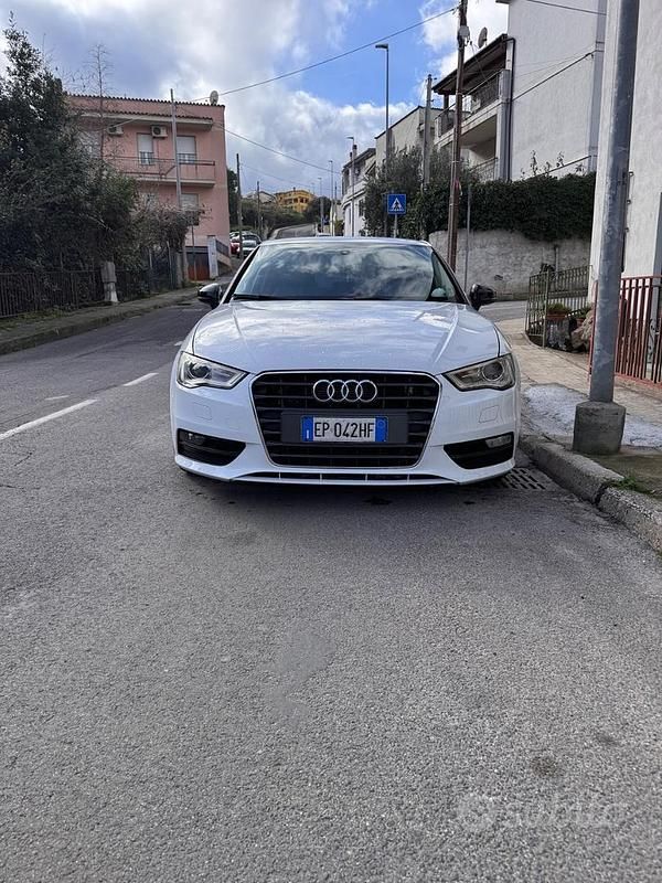 Usata Audi A3 S-Line 150 CV (110 kW) 2013 Bianco Berlina