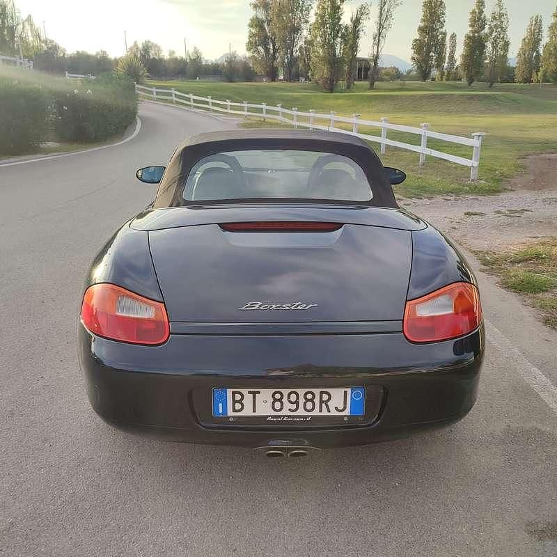 Usata Porsche Boxster 252 CV (185 kW) 2000 Blu/azzurro Cabrio