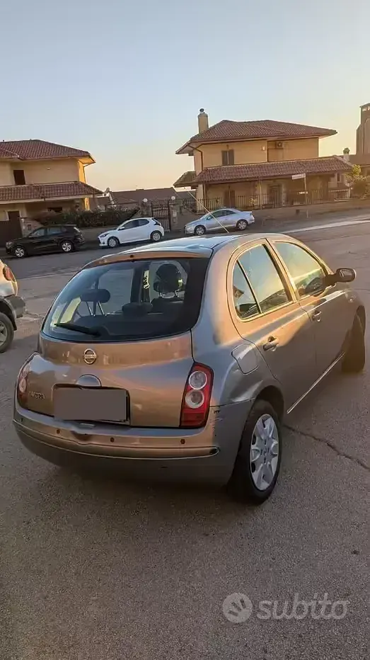 Usata Nissan Micra Acenta 80 CV (58 kW) 2008 Grigio Berlina
