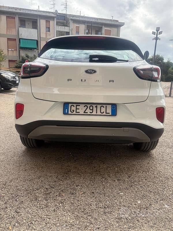 Usata Ford Puma Titanium X 120 CV (88 kW) 2021 Bianco SUV