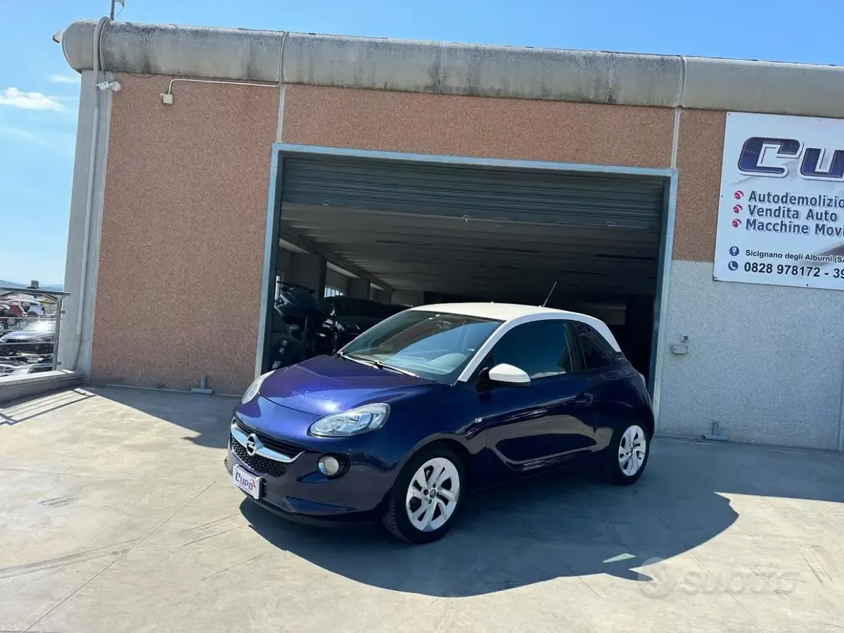 Usata Opel Adam Glam 87 CV (63 kW) 2015 Blu Utilitaria