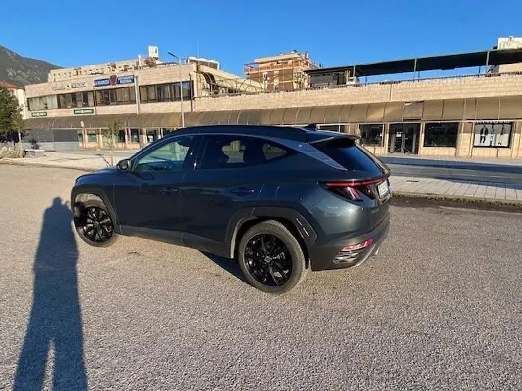 Käytetty Hyundai Tucson 230 HP (169 kW) 2021 Sininen Katumaasturi