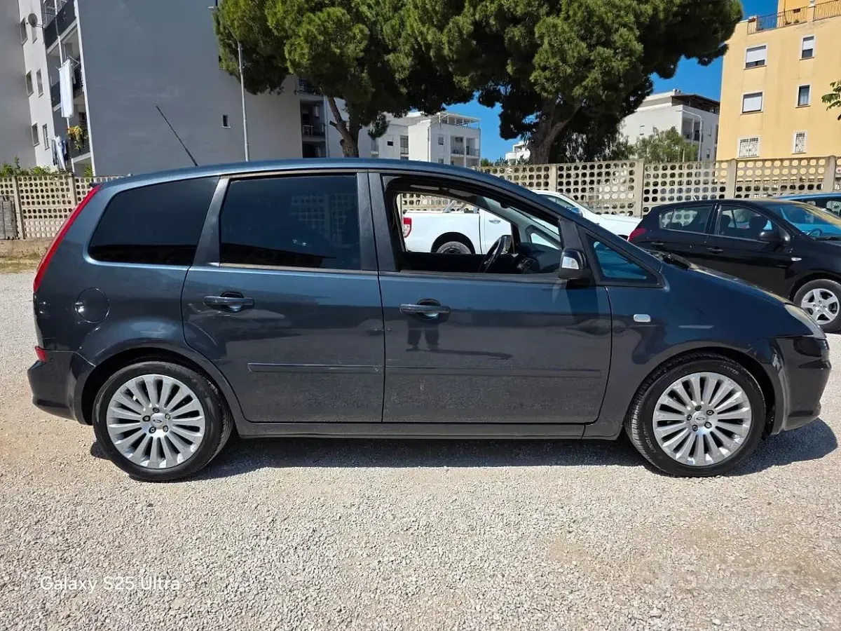 Usata Ford C-MAX Titanium 109 CV (80 kW) 2009 Grigio Monovolume