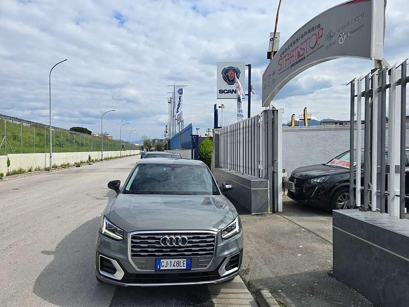 Usata Audi Q2 Admired 116 CV (85 kW) 2020 Grigio SUV