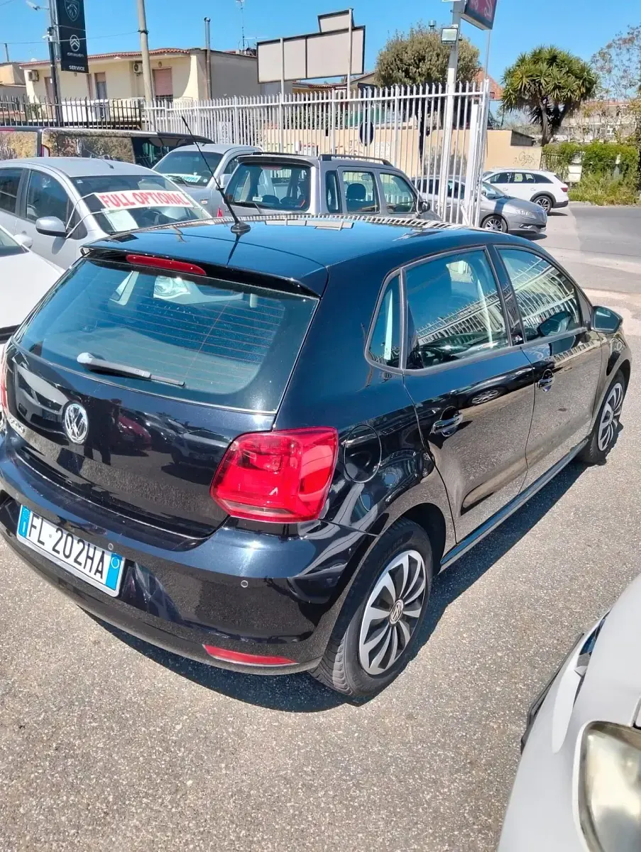 Usata VW Polo Trendline 60 CV (44 kW) 2017 Nero Berlina