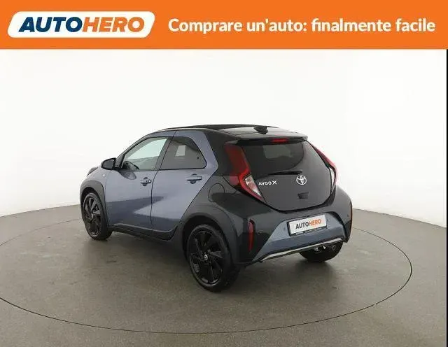 Usata Toyota Aygo X Lounge 72 CV (52 kW) 2024 Grigio SUV