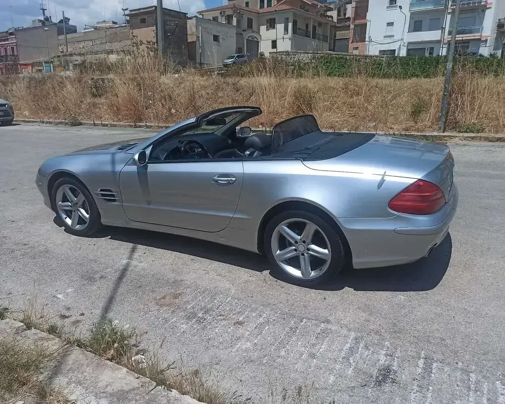 Usata Mercedes SL350 245 CV (180 kW) 2004 Cabrio