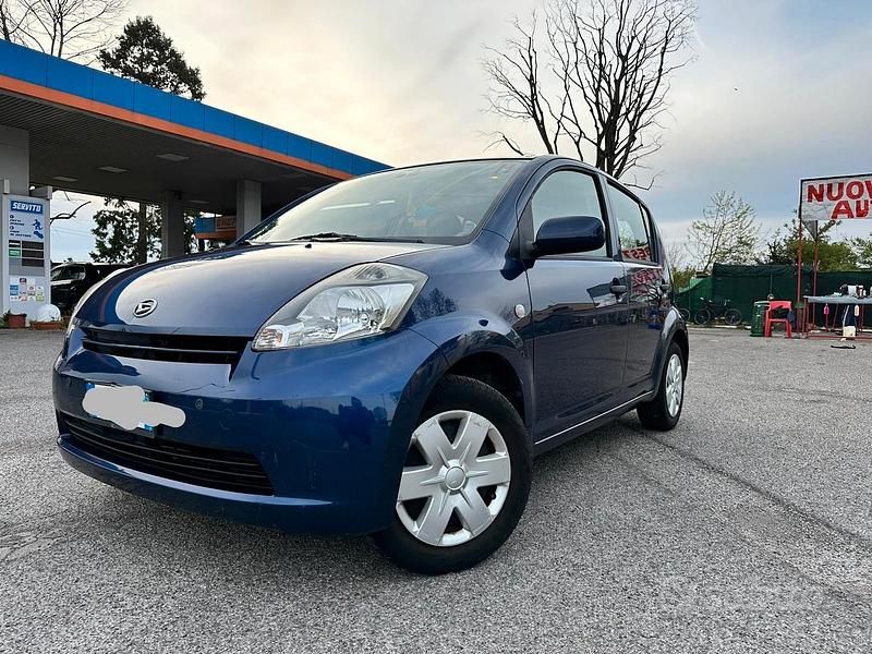 Usata Daihatsu Sirion 69 CV (50 kW) 2005 Utilitaria