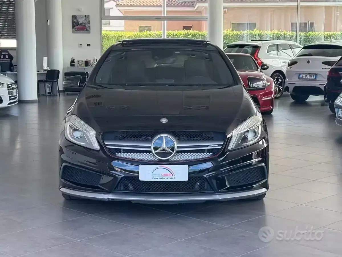 Usata Mercedes A45 AMG AMG 360 CV (264 kW) 2015 Nero Utilitaria