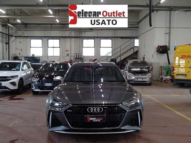 Usata Audi RS6 Ambiente 600 CV (441 kW) 2022 Grigio daytona perla Station wagon
