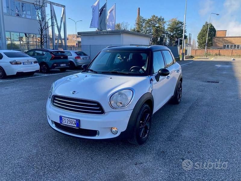Usata Mini Cooper D Countryman 111 CV (81 kW) 2013 Bianco SUV