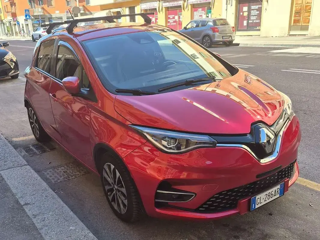 Usata Renault Zoe Intens 50 kW (69 CV) 2022 Rosso Utilitaria