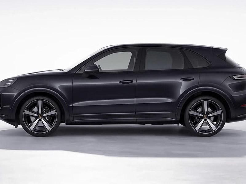 Nuova Porsche Cayenne 353 CV (259 kW) 2026 Nero cromite metallizzato SUV