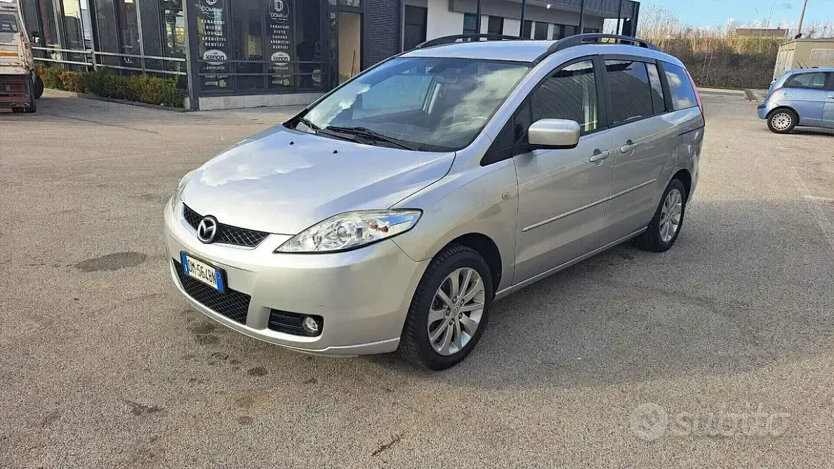 Begagnad Mazda 5 Active 116 HK (85 kW) 2007 Grå Minibuss