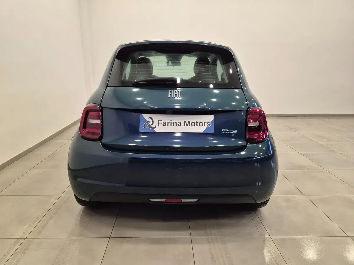 Occasion Fiat 500e Comfort 50 kW (68 ch) 2023 Vert Berline
