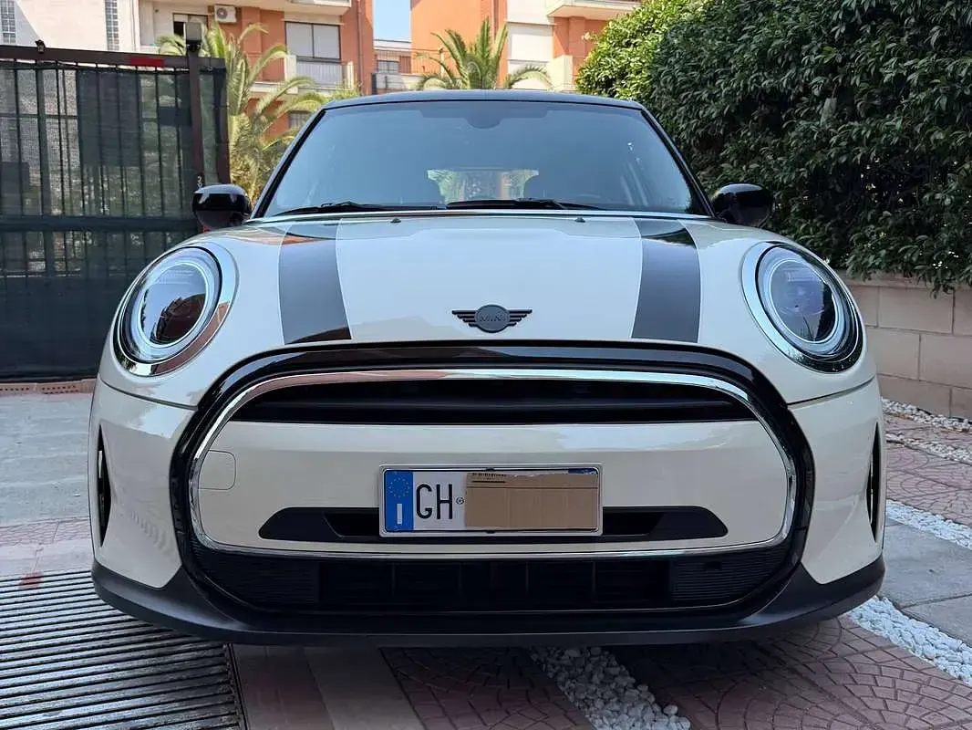 Usata Mini Cooper Classic 136 CV (100 kW) 2021 Bianco Utilitaria