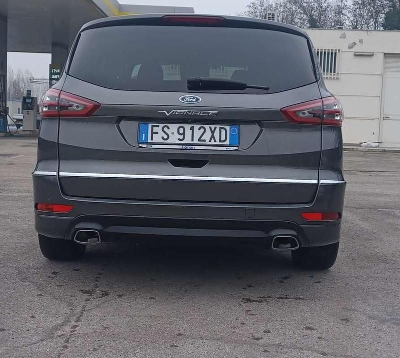 Usata Ford S-MAX Vignale 150 CV (110 kW) 2018 Grigio Monovolume