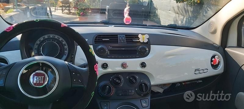 Usata Fiat 500 Lounge 69 CV (50 kW) 2011 Bianco Berlina
