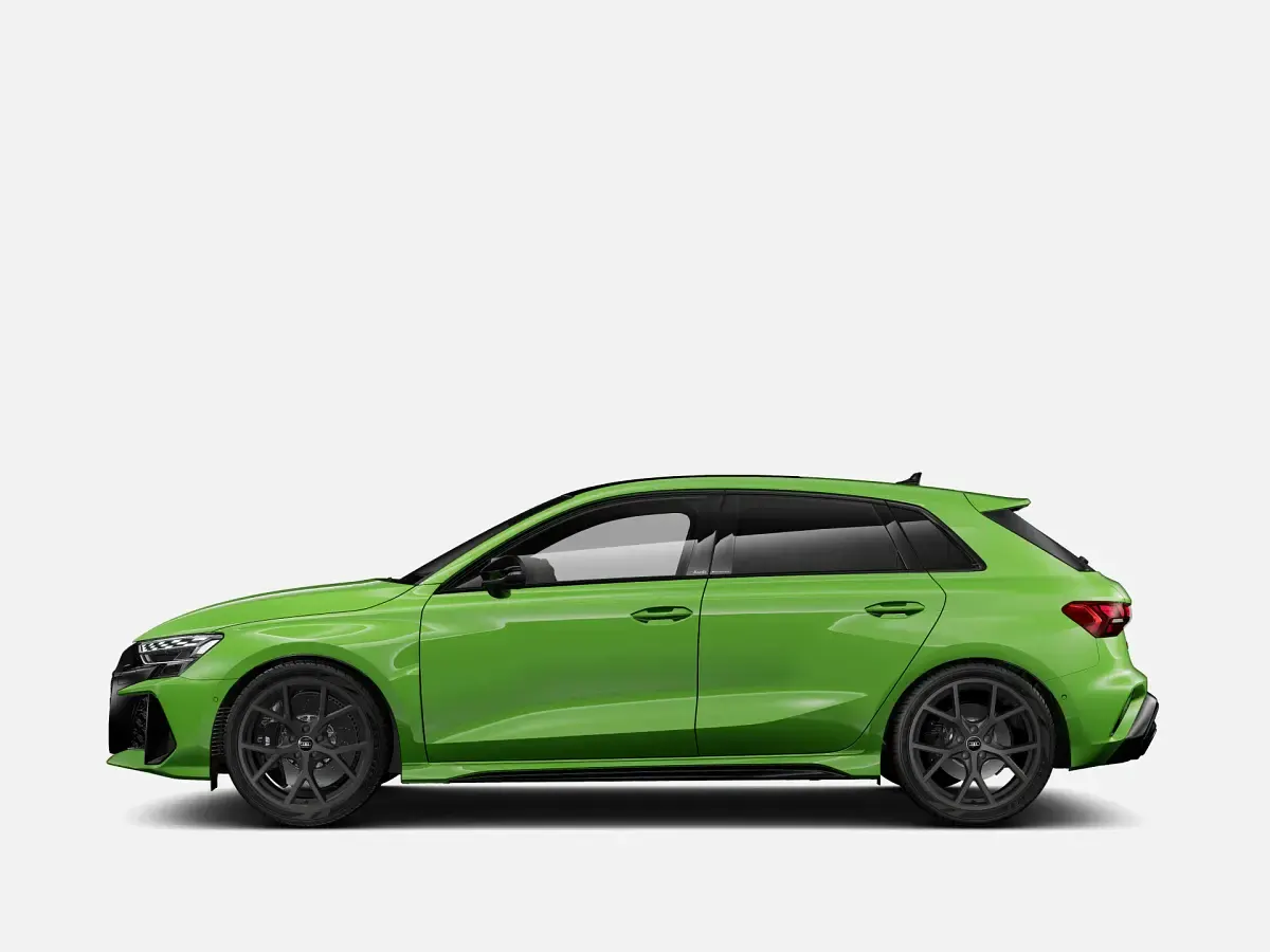 Nuova Audi RS3 Sportback Comfort 400 CV (294 kW) 2026 Verde kyalami Utilitaria