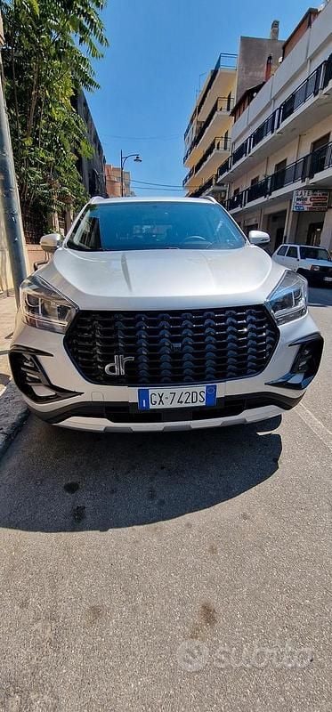 Grigio Usata 2024 DR DR 5.0 SUV | 15.000 € (Super prezzo) - Immagine 1/4