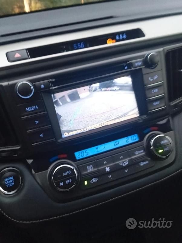 Usata Toyota RAV4 2014 Grigio Station wagon