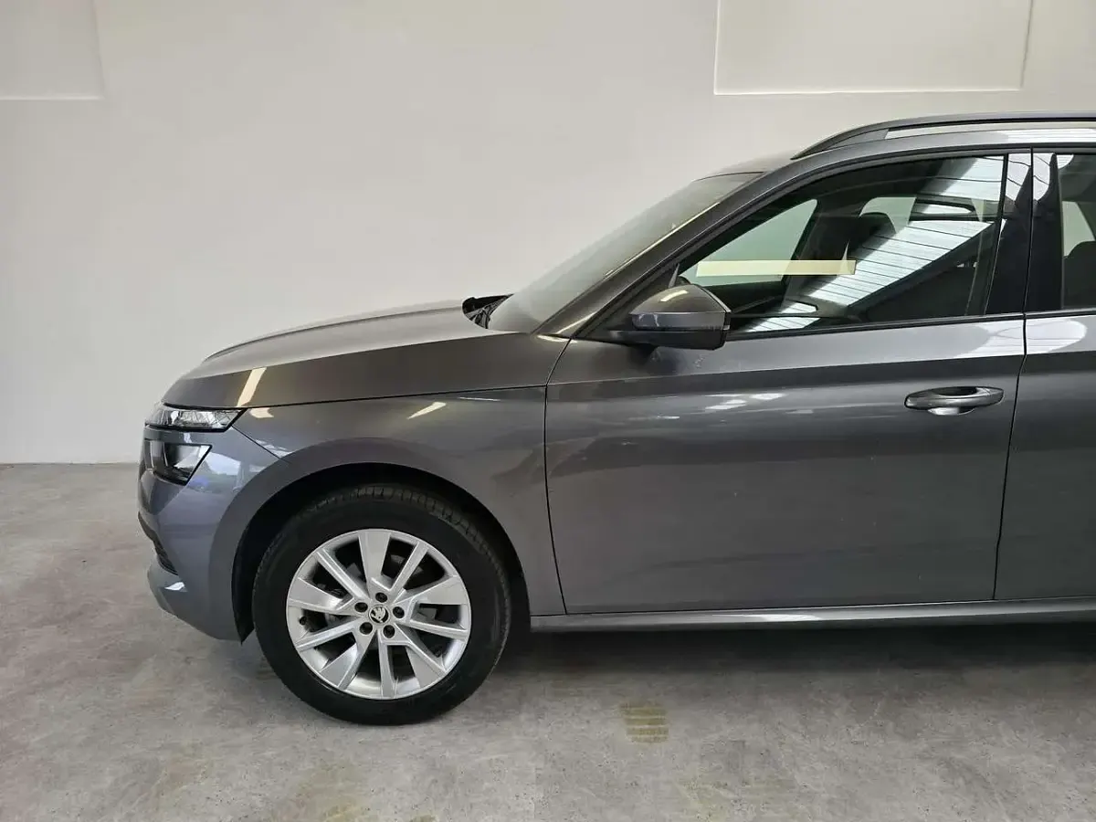 Usata Skoda Kamiq Ambition 110 CV (80 kW) 2022 Grigio SUV