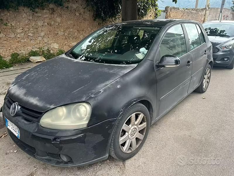 Usata VW Golf IV 2005 Nero Utilitaria