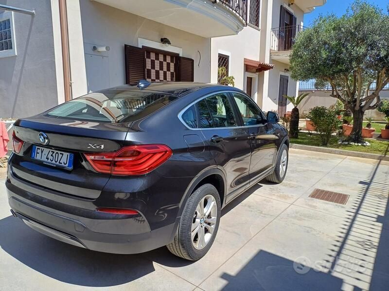 Usata BMW X4 Efficient Dynamics 190 CV (139 kW) 2015 Nero SUV