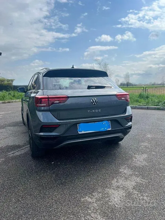 Usata VW T-Roc 150 CV (110 kW) 2021 Grigio SUV