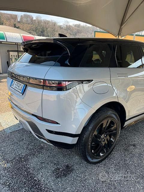 Usata Land Rover Range Rover evoque R-Dynamic 204 CV (150 kW) 2022 Grigio SUV
