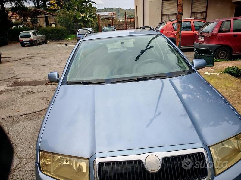 Usata Skoda Fabia 64 CV (47 kW) 2005 Blu Station wagon