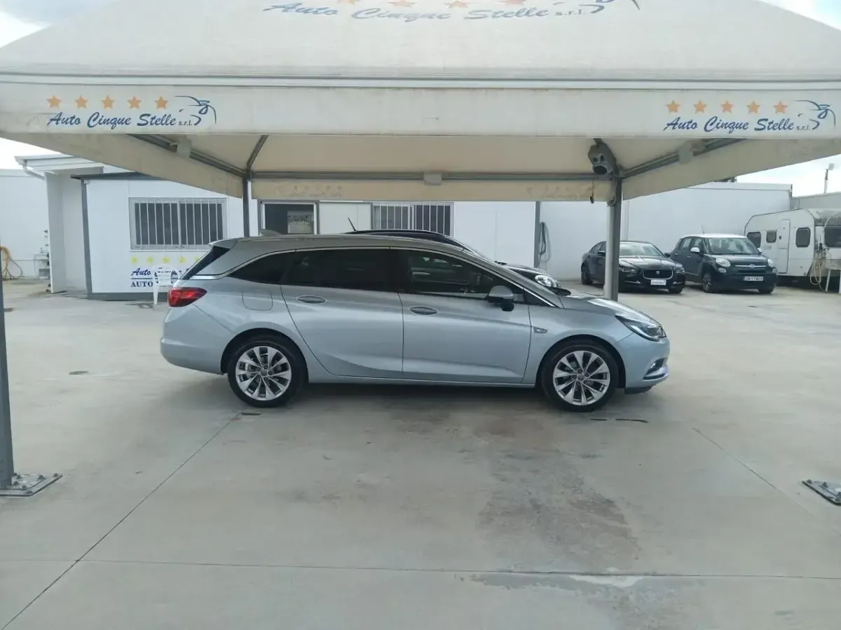 Usata Opel Astra 110 CV (80 kW) 2017 Grigio Station wagon