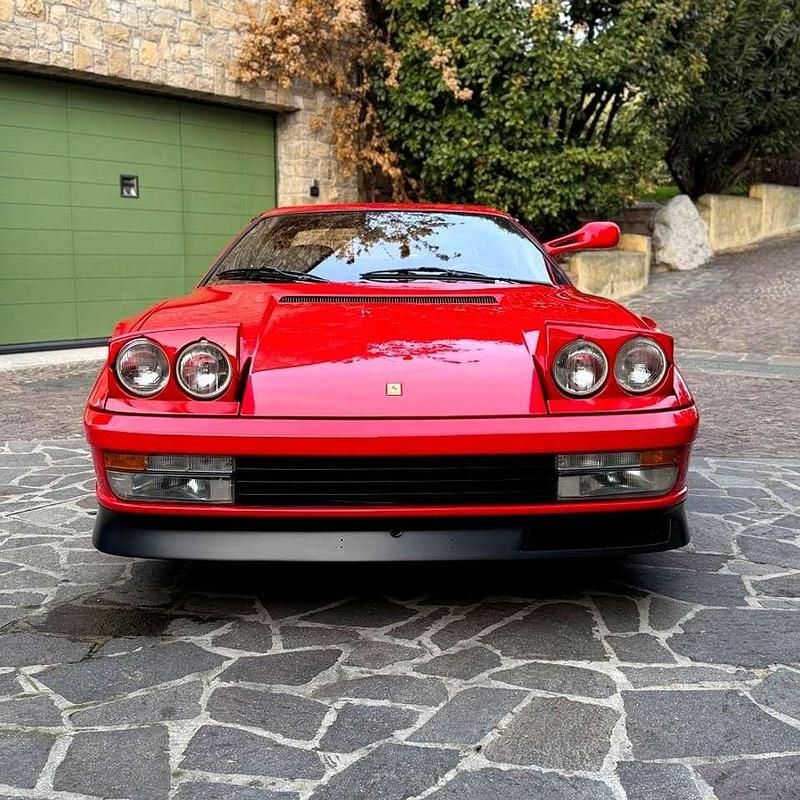 Usata Ferrari Testarossa 390 CV (286 kW) 1985 Rosso Coupé
