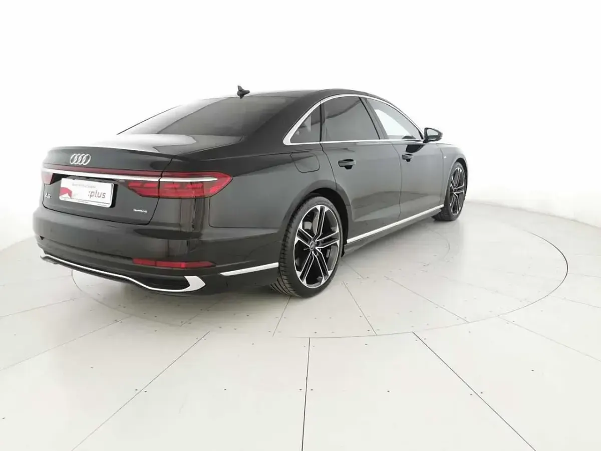Nuova Audi A8 Ambiente 462 CV (339 kW) 2025 Nero Berlina