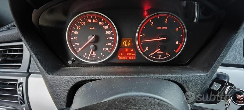 Usata BMW X5 235 CV (172 kW) 2007 Nero SUV