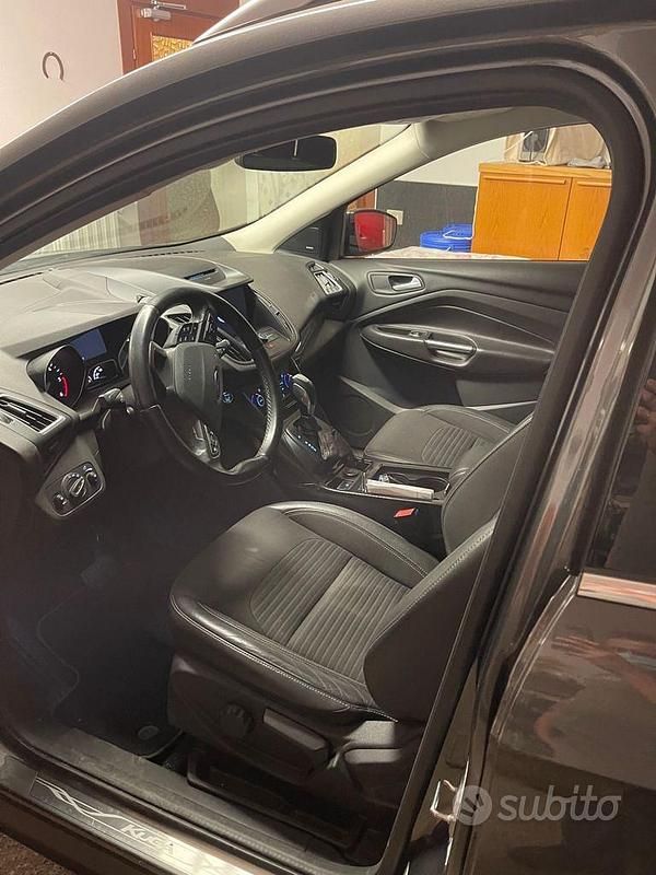 Occasion Ford Kuga Titanium S 120 ch (88 kW) 2017 Gris SUV